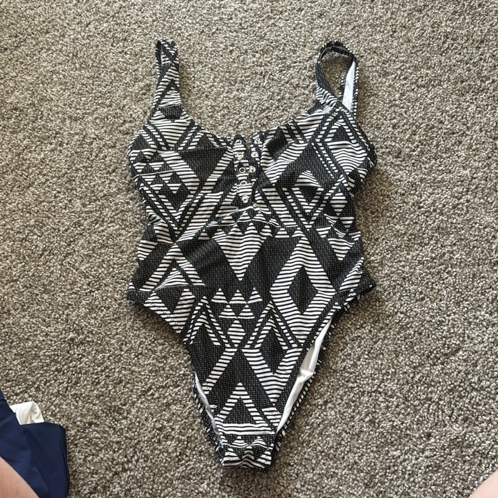 Geometric Black and White Swimsuit